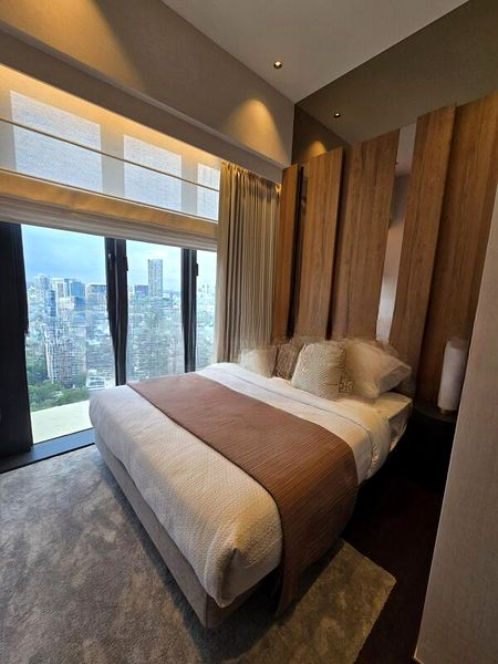 IRWELL HILL RESIDENCES 13