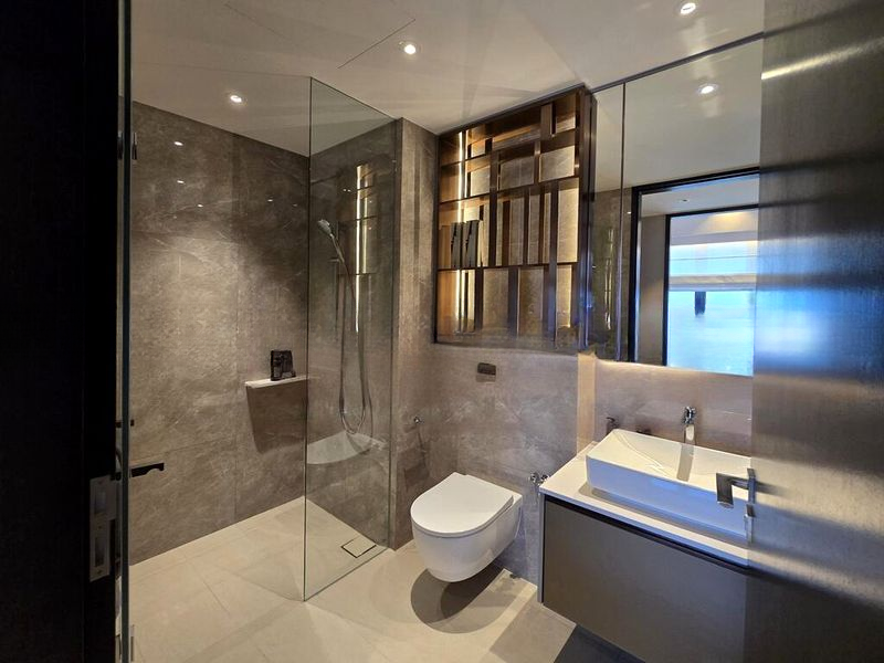 IRWELL HILL RESIDENCES 12