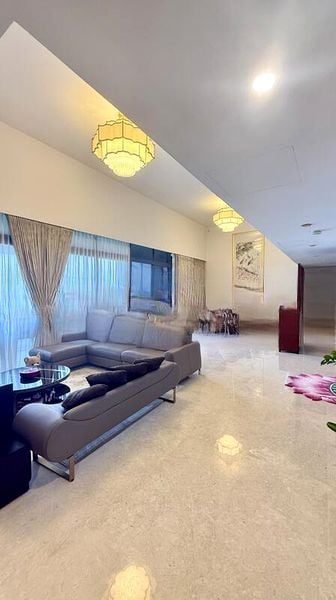 SEASIDE RESIDENCES 7