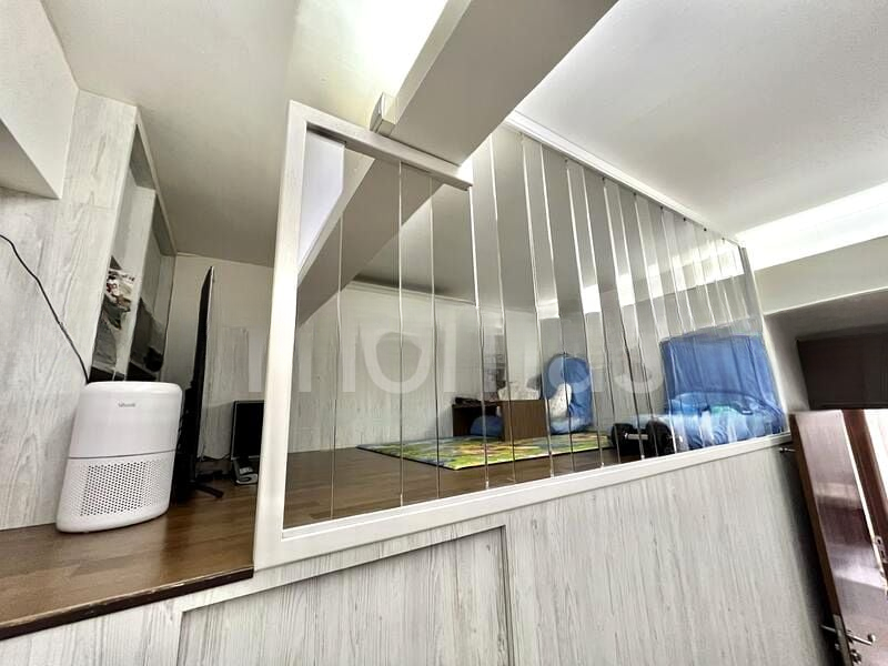 GERALD MUGLISTON ESTATE 10