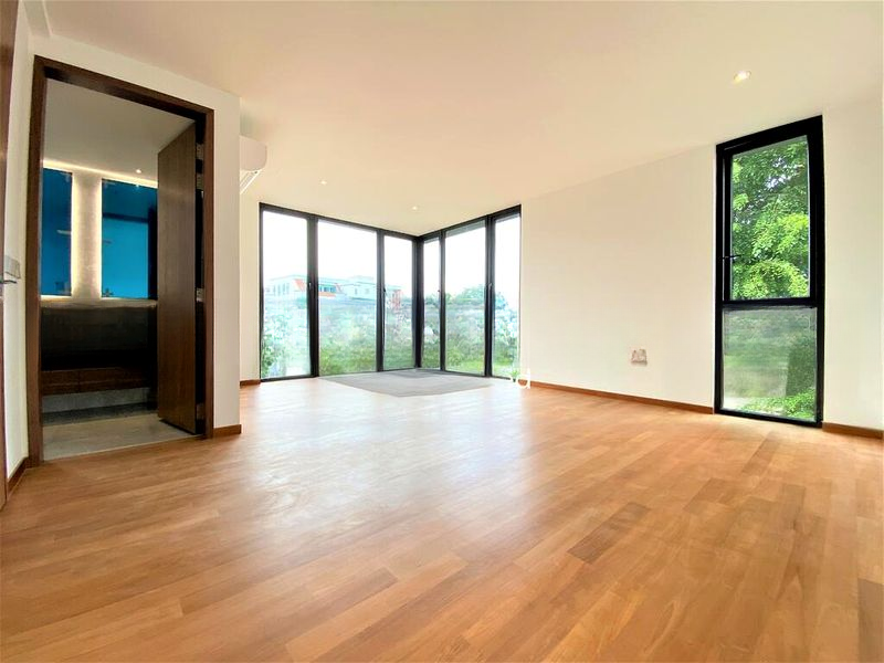 CHARLTON RESIDENCES 10