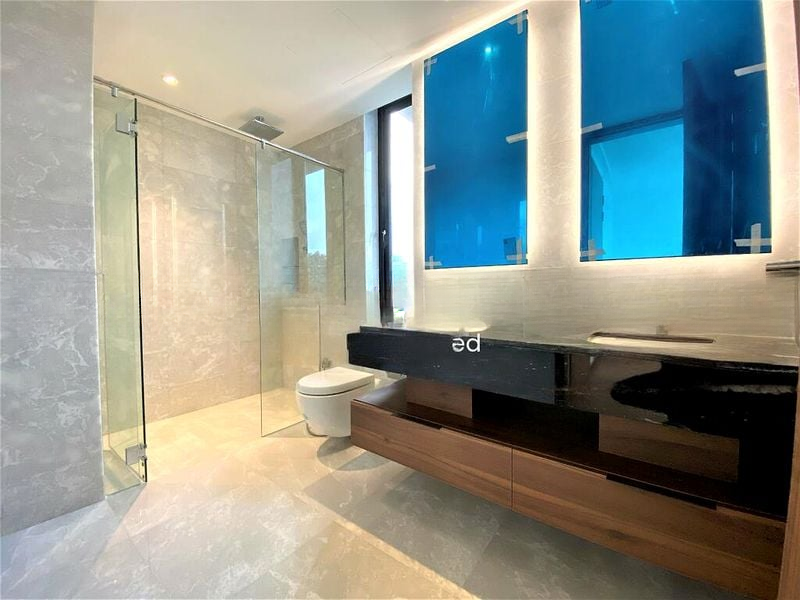 CHARLTON RESIDENCES 11