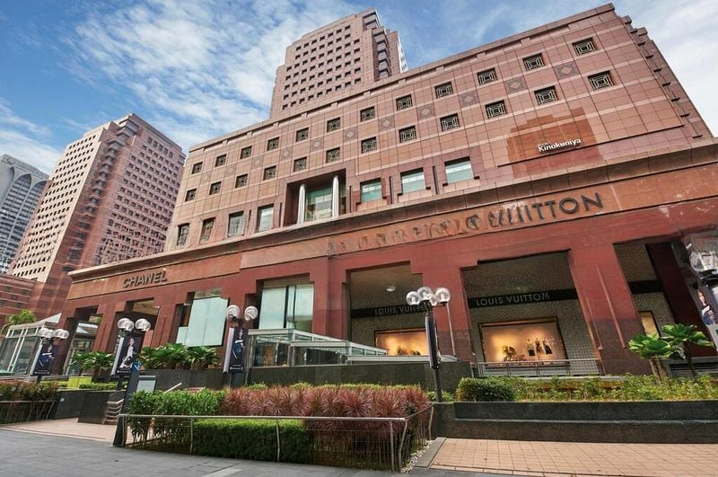 THE EDGE ON CAIRNHILL 2