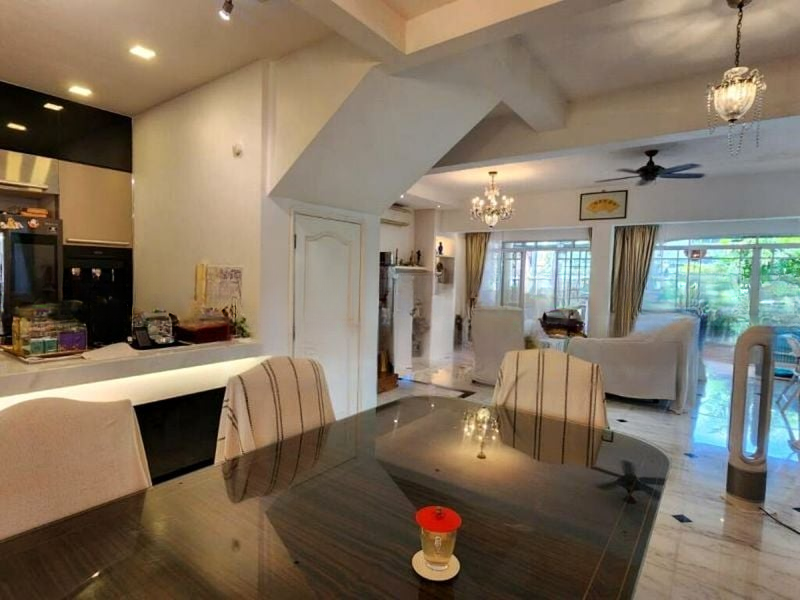 HILLCREST ARCADIA 6