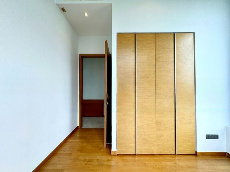 THE OCEANFRONT @ SENTOSA COVE 10