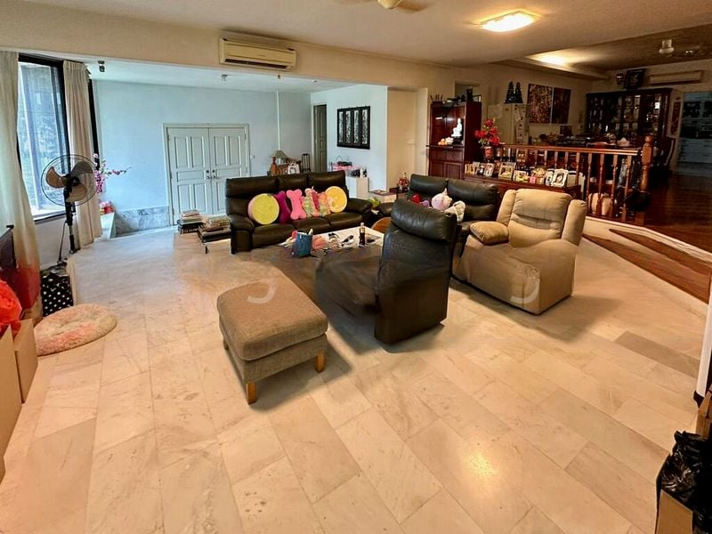 LIEN TOWERS 8