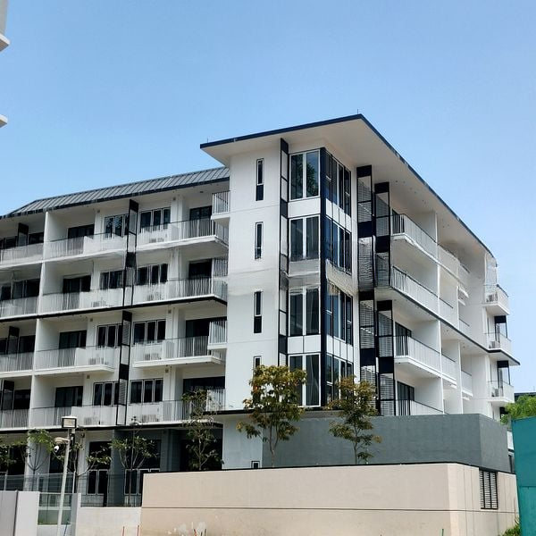 THE VERANDAH RESIDENCES 13