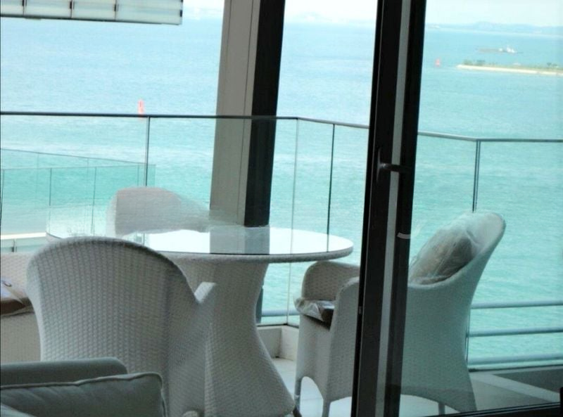 THE OCEANFRONT @ SENTOSA COVE 5