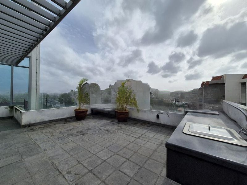 WATERFALL GARDENS 9