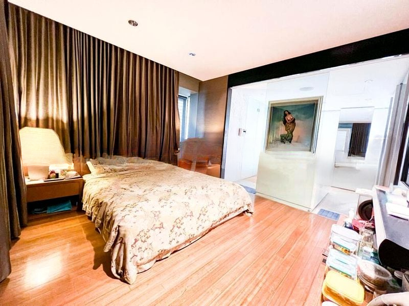 NEWTON SUITES 1