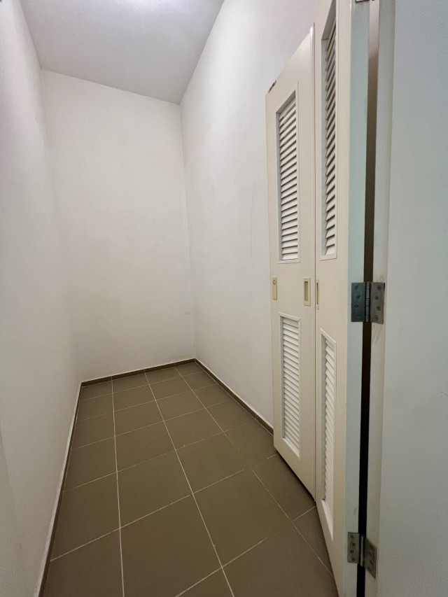 ONE JERVOIS 20