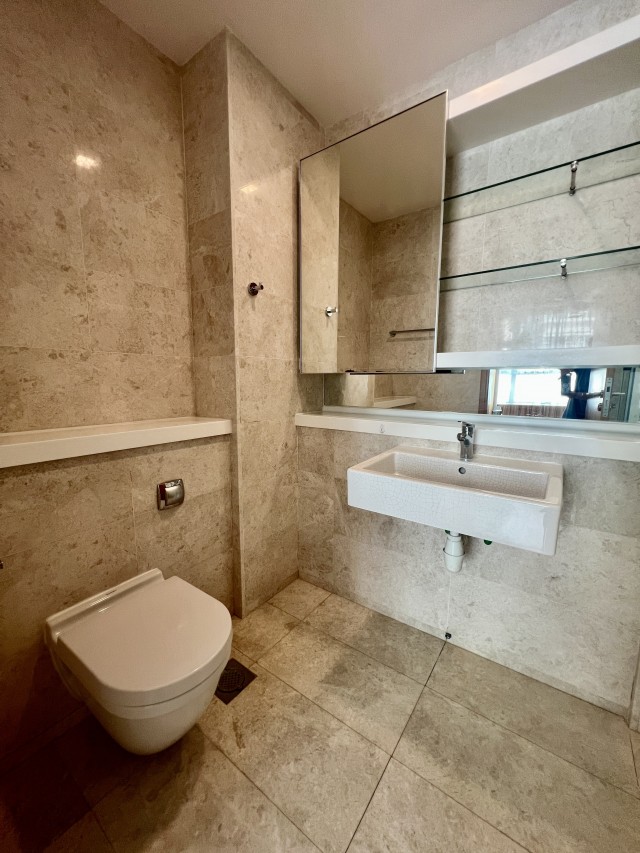 ONE JERVOIS 36