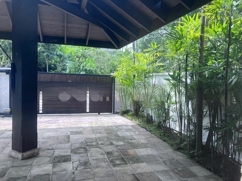 HUA GUAN GARDENS 8