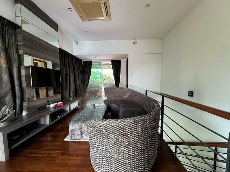 GREEN HILL ESTATE 10