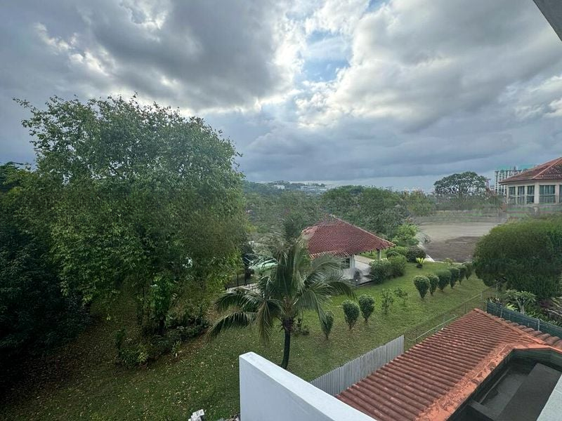 GREEN HILL ESTATE 1