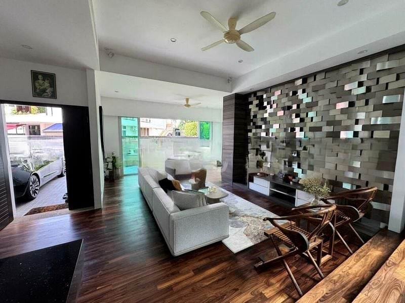 GREEN HILL ESTATE 12