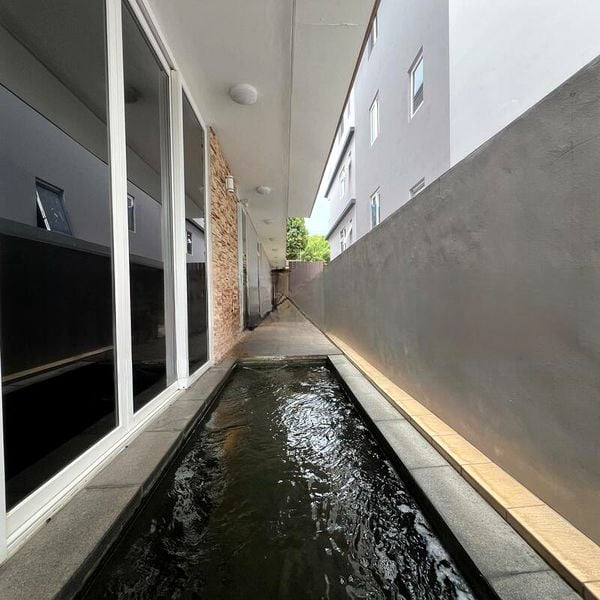 SELETAR HILLS ESTATE 6