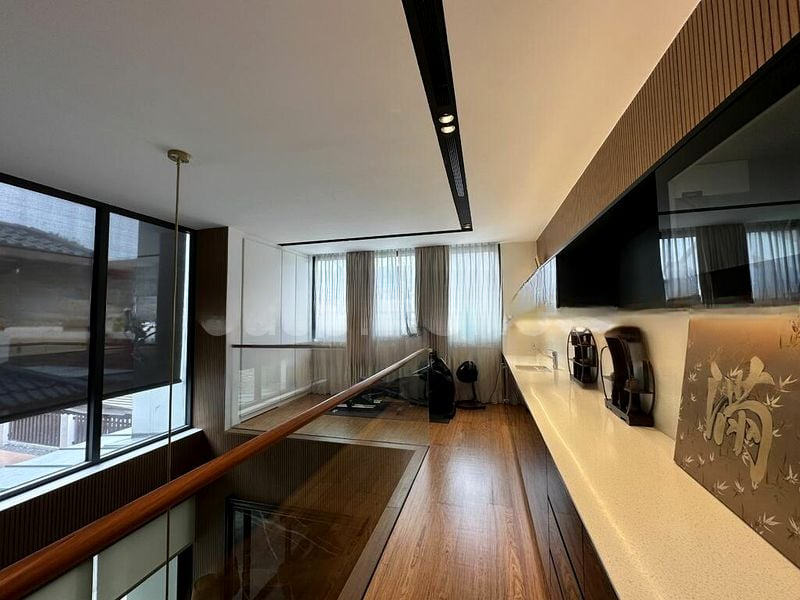 THOMSON GROVE 2