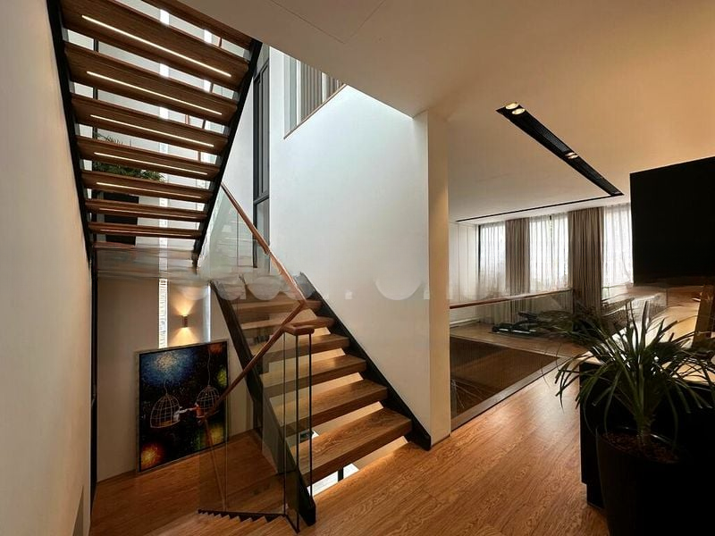 THOMSON GROVE 3