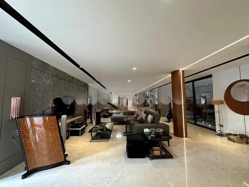 THOMSON GROVE 13