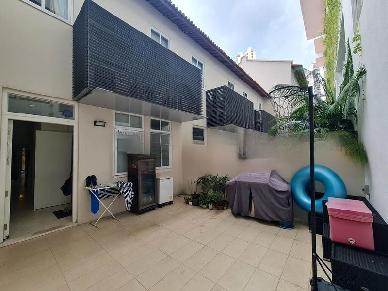 THE WHARF RESIDENCE 3