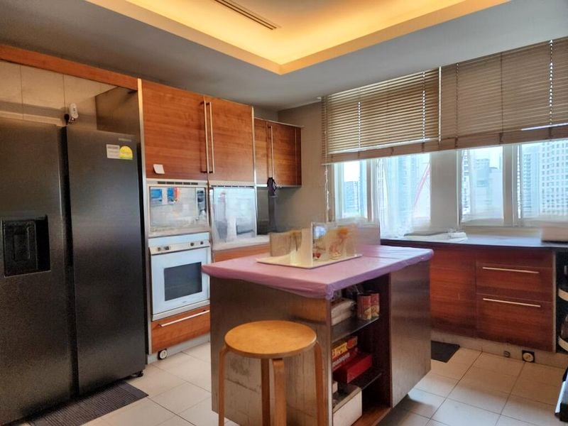 SETIA RESIDENCES 11