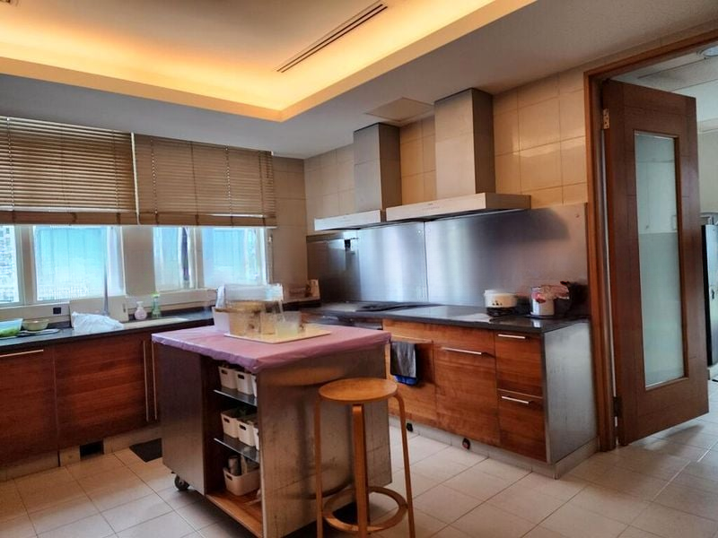 SETIA RESIDENCES 12
