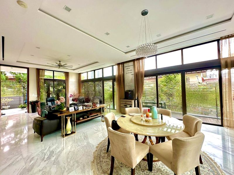PHOENIX HEIGHTS 6