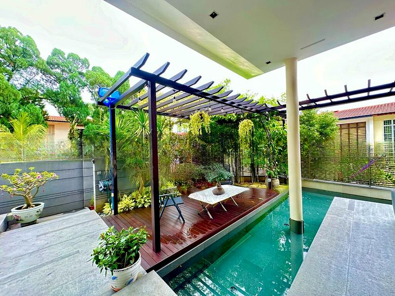 PHOENIX HEIGHTS 7