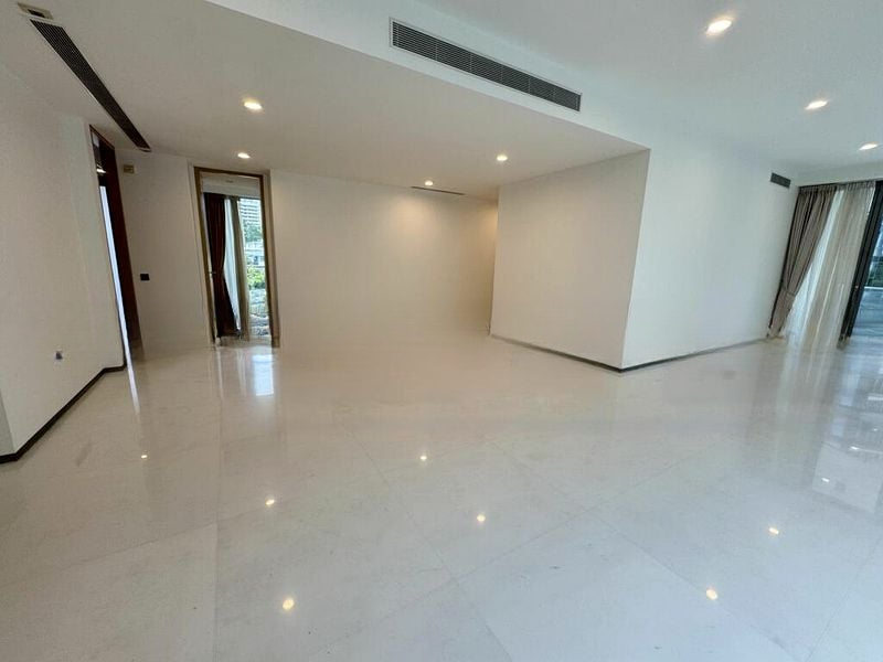 CLIVEDEN AT GRANGE 10