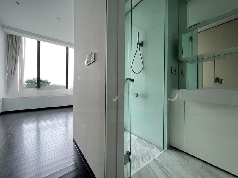 REIGNWOOD HAMILTON SCOTTS 5