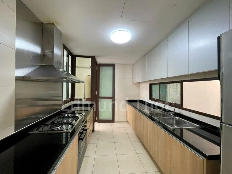 VARSITY PARK CONDOMINIUM 2