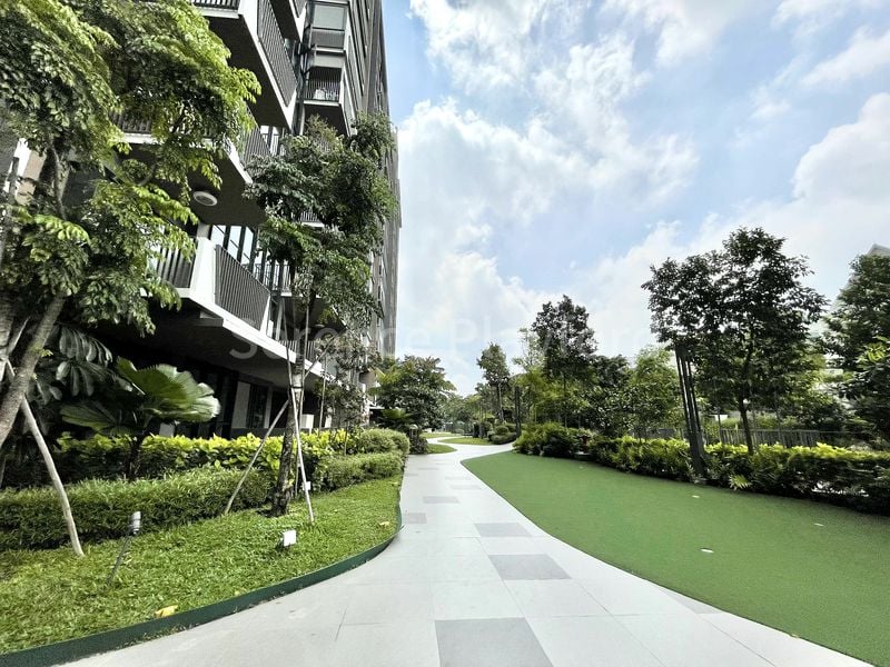 THE GARDEN RESIDENCES 13