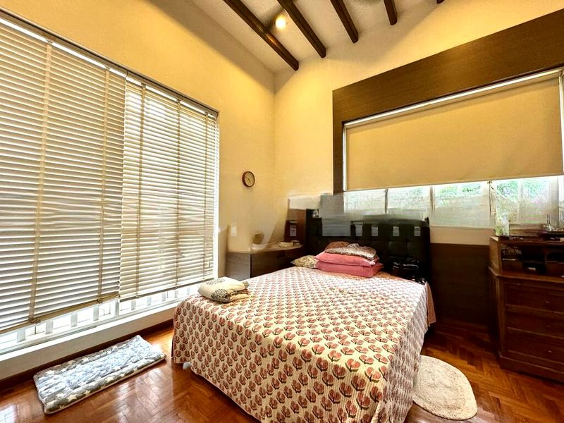 THOMSON HILLS ESTATE 4