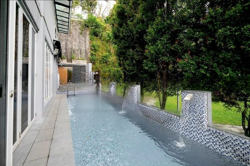 HILLVIEW VILLAS 8