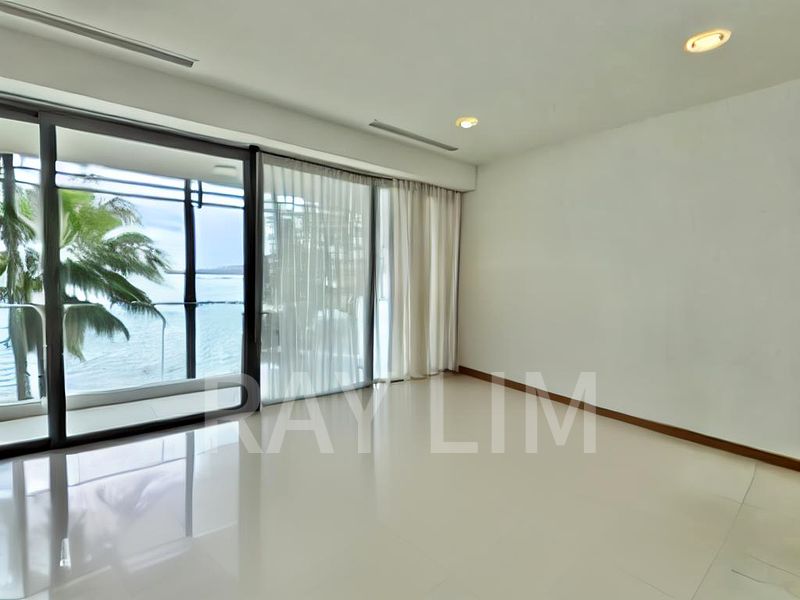 THE OCEANFRONT @ SENTOSA COVE 13