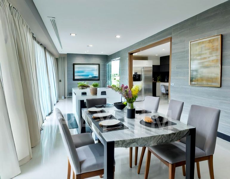 THE OCEANFRONT @ SENTOSA COVE 14