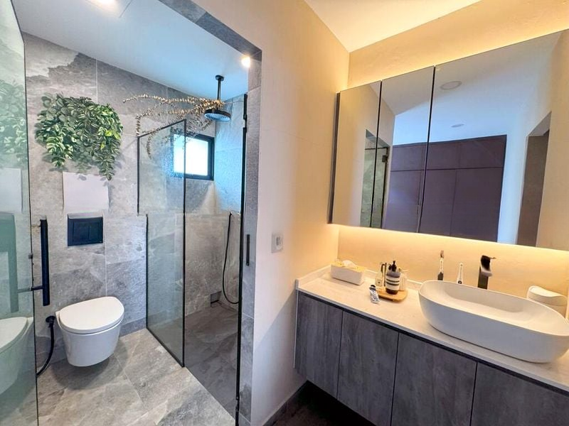 SEMBAWANG HILLS ESTATE 2