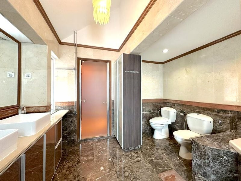 SEMBAWANG HILLS ESTATE 9