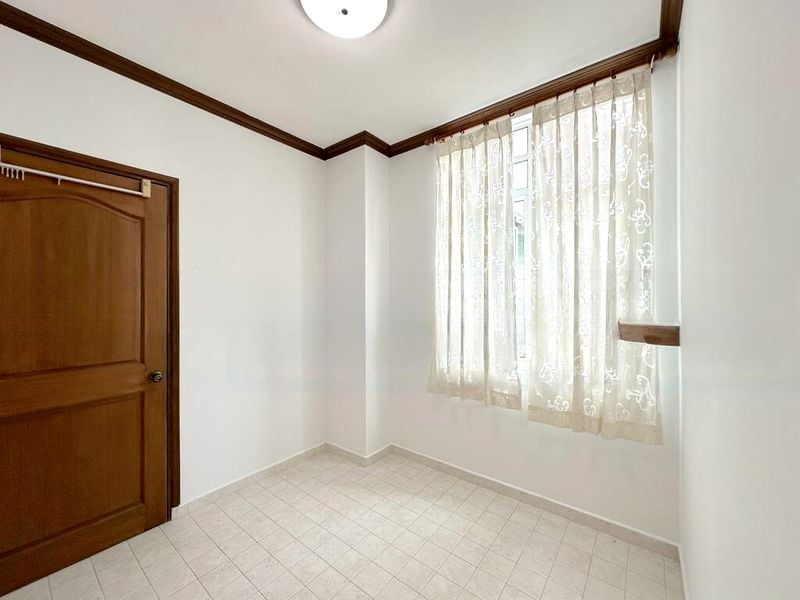 SEMBAWANG HILLS ESTATE 15