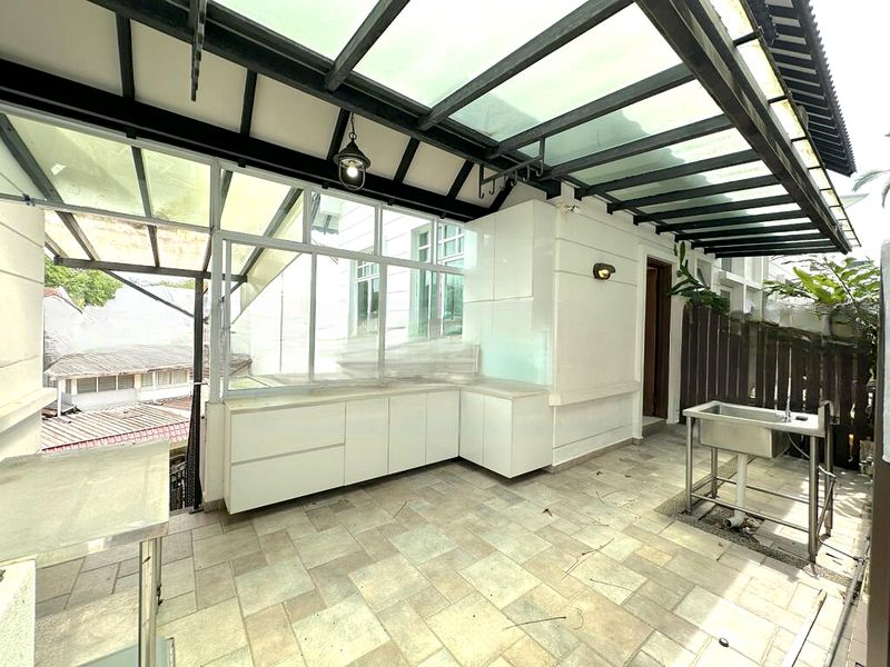 SEMBAWANG HILLS ESTATE 14