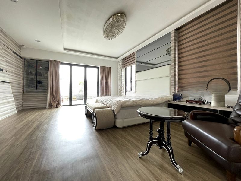 SEMBAWANG SPRINGS ESTATE 15