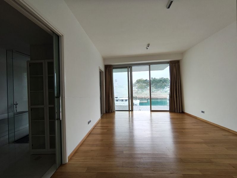 REFLECTIONS AT KEPPEL BAY 6