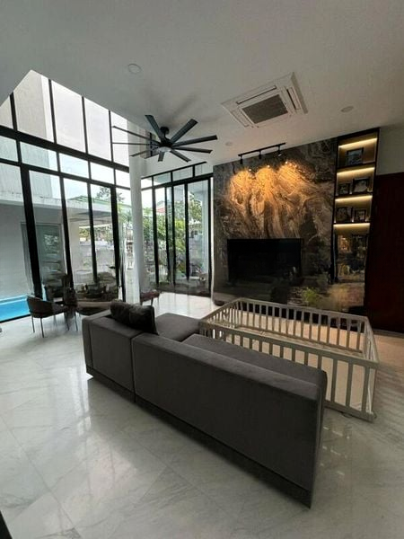 FOURTH AVENUE RESIDENCES 10