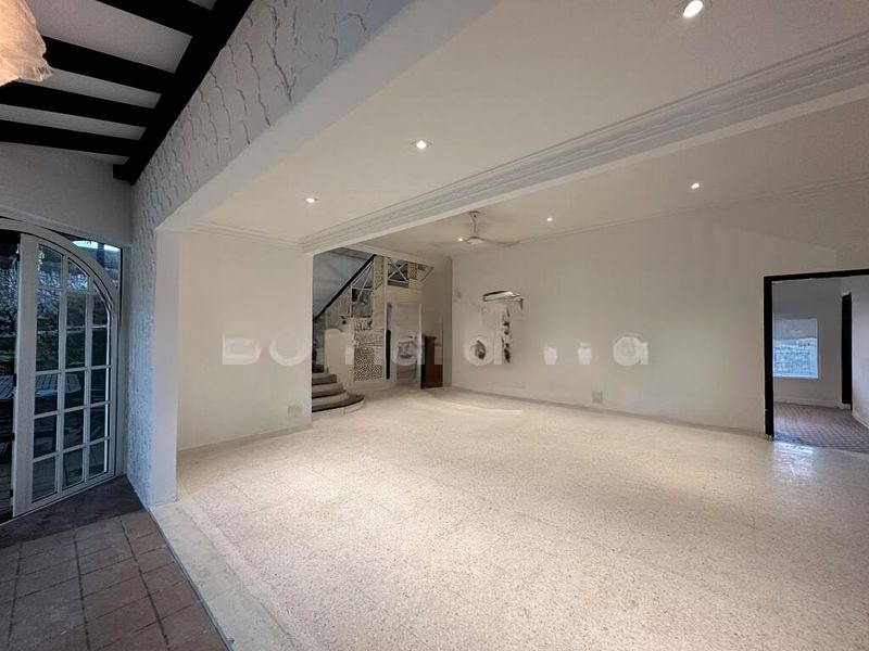 THOMSON VIEW CONDOMINIUM 9