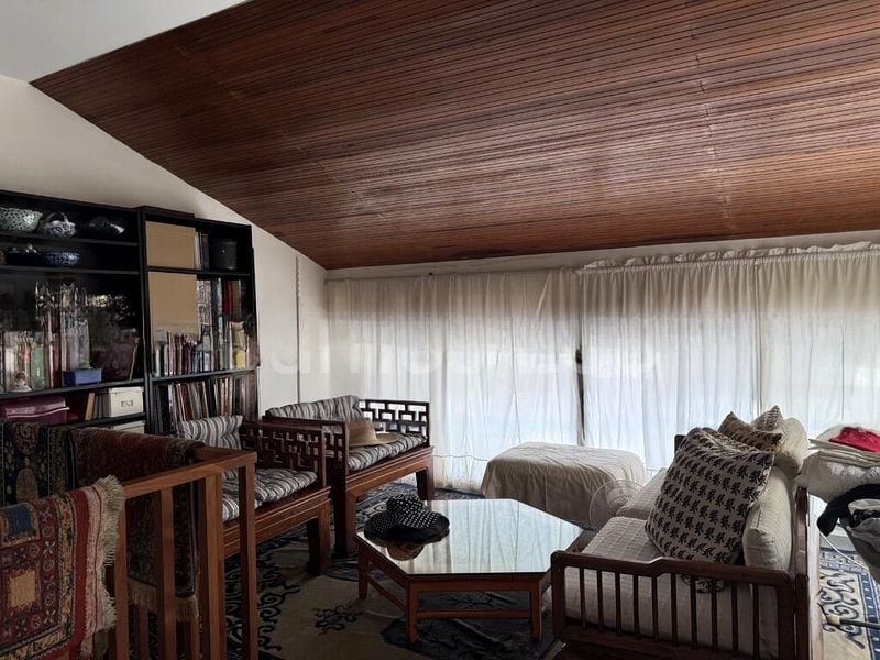 LAKEPOINT CONDOMINIUM 2