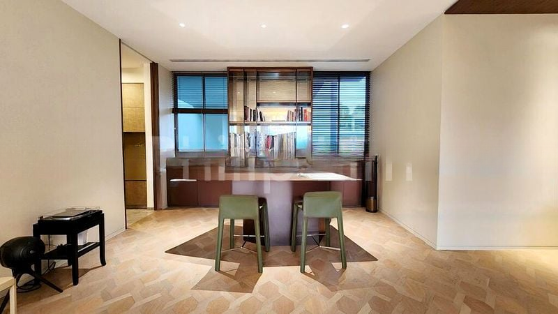 MEYERHOUSE 11