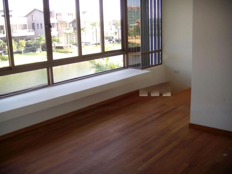 THE REEF AT KING'S DOCK 8