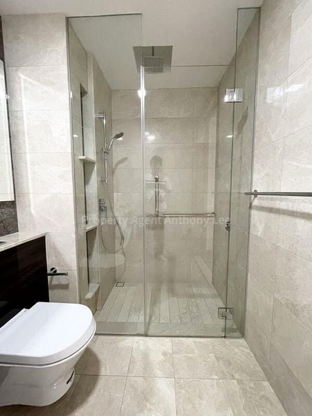 COMMONWEALTH TOWERS 3