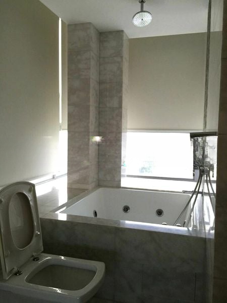 ANGULLIA PARK RESIDENCES @ ORCHARD 3
